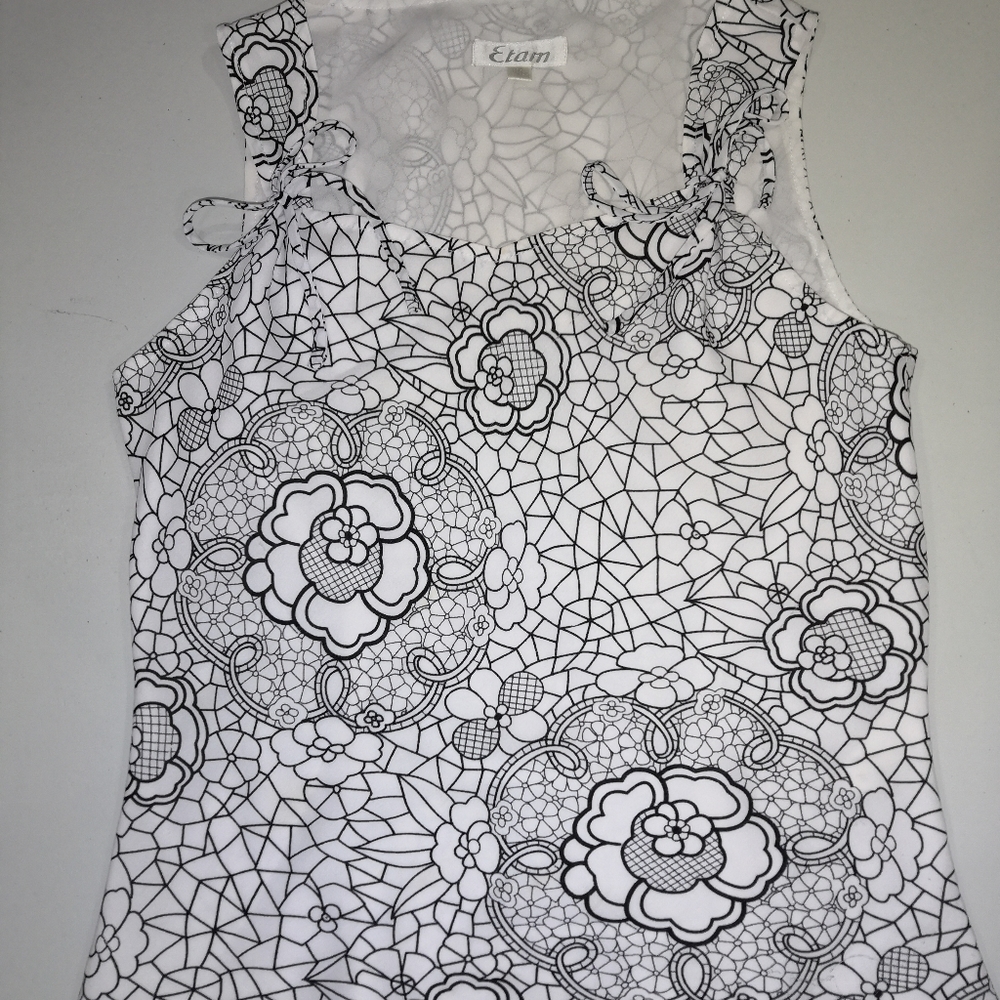 Etam Paris Vintage Top